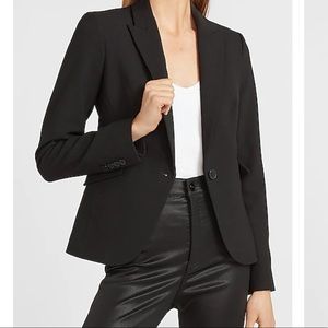 Express Soft & Sleek Peak Lapel One Button Blazer